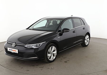 VW Golf R 1.5 eTSI ACT Style