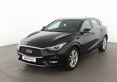 Infiniti Q30 2.2 Diesel