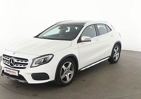 Mercedes-Benz GLA 200 AMG Line