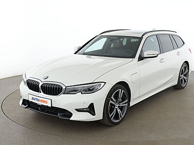 BMW 3er 330e xDrive Sport Line