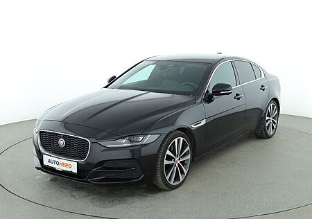 Jaguar XE 25t SE