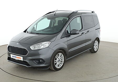 Ford Tourneo Courier 1.5 TDCi Titanium