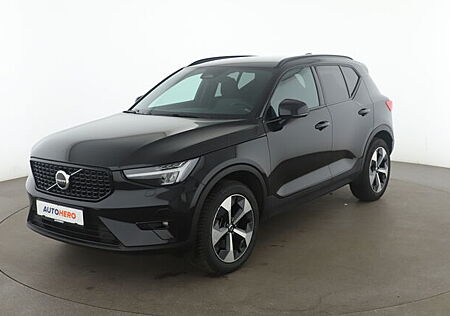 Volvo XC 40 2.0 B4 Plus Dark 2WD