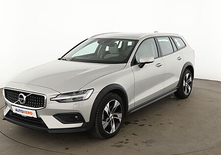 Volvo V60 CC 2.0 B4 Mild-Hybrid Pro AWD