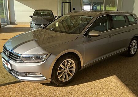 VW Passat 2.0 TSI Highline BlueMotion