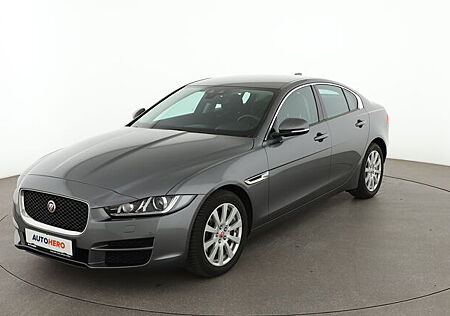 Jaguar XE 20t Pure