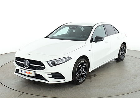 Mercedes-Benz A-Klasse A 250e AMG Line