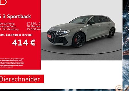 Audi RS3 2.5 TFSI S tronic quattro Sportback 5 Türen