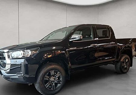 Toyota Hilux 4x4 Double Cab 2.8 D-4D Comfort Autom. 4 Türen