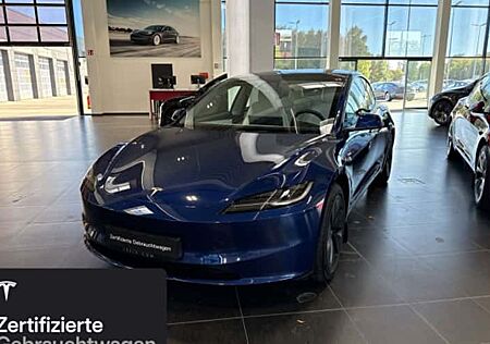 Tesla Model 3 Hinterradantrieb RWD Long Range 4 Türen