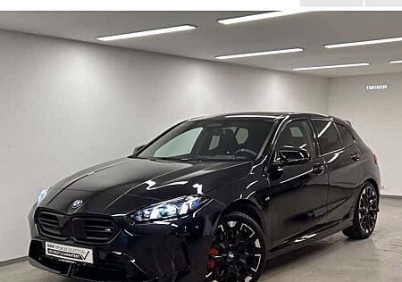 BMW 1er M135 xDrive A 5 Türen