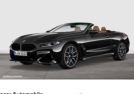 BMW 8er 840i xDrive Cabrio 2 Türen