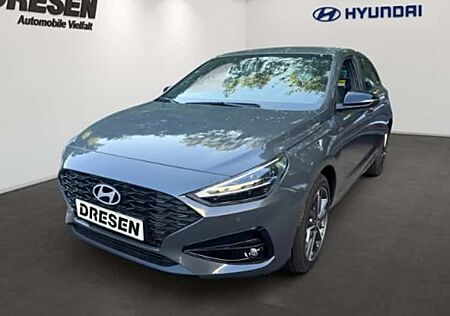 Hyundai i30 1.5 T-GDI Hybrid Advantage DCT 5 Türen