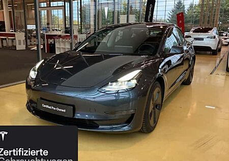 Tesla Model 3 Hinterradantrieb RWD Long Range 4 Türen