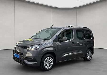 Toyota Proace City Verso 1,2-l-Turbo 96kW L1 Team Deutschland AT 5 Türen