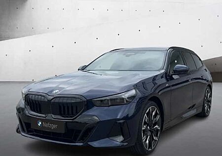 BMW 5er 540d xDrive Touring A 5 Türen