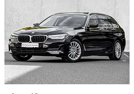 BMW 5er 520d Touring A 5 Türen
