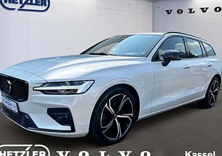 Volvo V60 B4 DCT Plus Dark 5 Türen