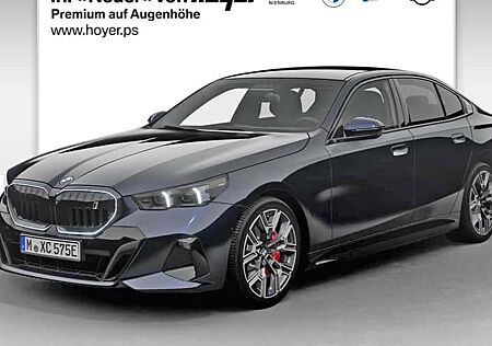 BMW i5 xDrive40 4 Türen