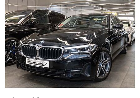 BMW 5er 530e 4 Türen