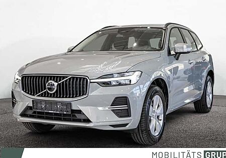 Volvo XC 60 B5 AWD Essential Auto 5 Türen