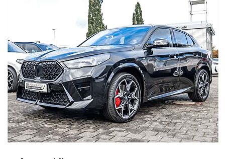 BMW X2 sDrive20i Steptronic DCT 5 Türen