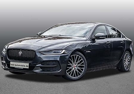 Jaguar XE D200 SE 4 Türen