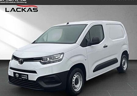 Toyota Pro Ace 1,2-l-Turbo 81kW L1 Duty 4 Türen