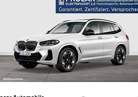 BMW iX3 80KWH INSPIRING Auto 5 Türen