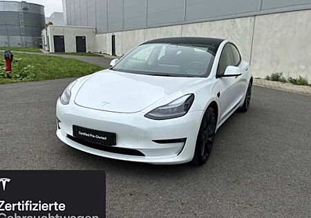 Tesla Model 3 Allradantrieb mit Dualmotor Performance 4 Türen