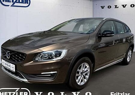 Volvo V60 CC D3 Geartronic Summum 5 Türen