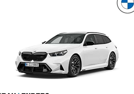 BMW M5 Plug-In Hybrid Touring xDrive A 5 Türen
