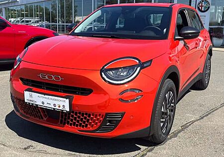Fiat 600 1.2 Hybrid T3 DCT Sonderedition 5 Türen