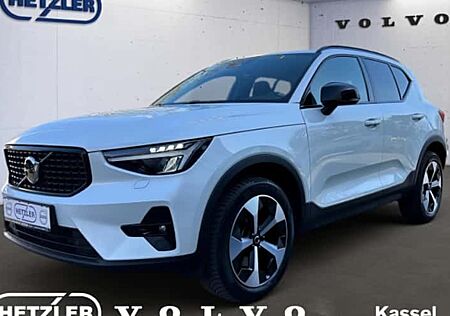 Volvo XC 40 B3 Plus Bright DCT 5 Türen