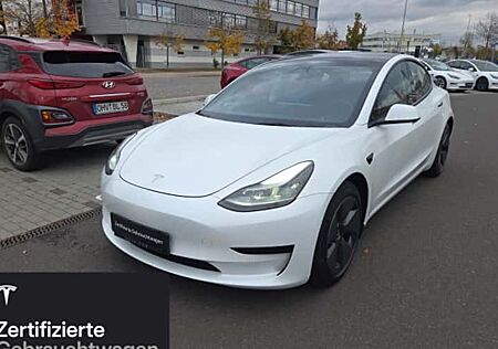 Tesla Model 3 Hinterradantrieb RWD 4 Türen