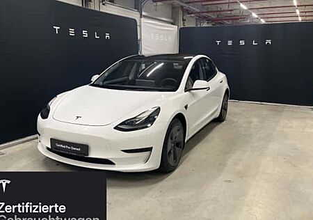 Tesla Model 3 Hinterradantrieb RWD 4 Türen