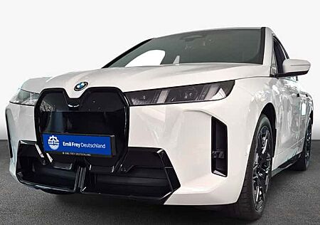 BMW iX xDrive45 5 Türen