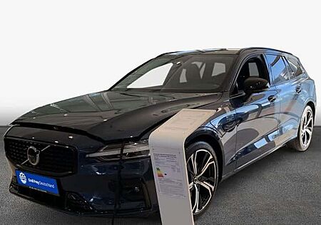 Volvo V60 B4 DCT Plus Dark 5 Türen