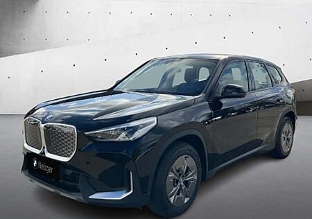 BMW iX1 eDrive20 5 Türen