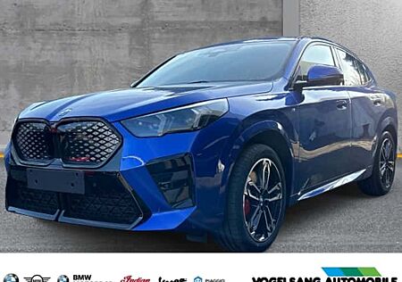 BMW iX2 xDrive30 5 Türen