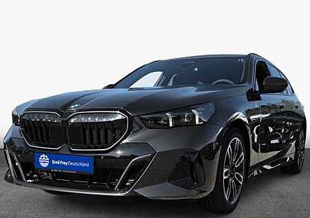 BMW 5er 540d xDrive Touring A 5 Türen