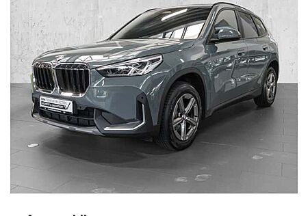 BMW X1 sDrive18i Advantage 5 Türen
