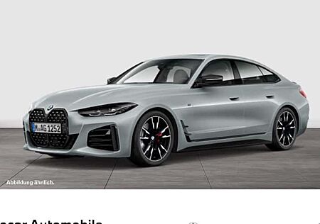 BMW 4er M440i xDrive Coupé A 2 Türen