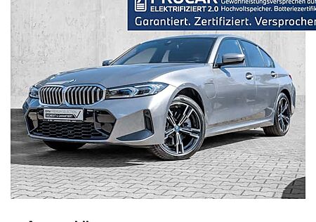 BMW 3er 330e xDrive Automatik 4 Türen