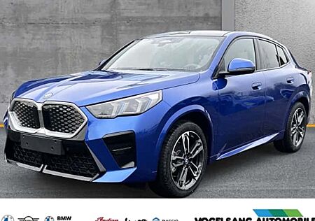 BMW iX2 eDrive20 5 Türen