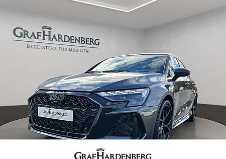 Audi RS3 2.5 TFSI S tronic quattro 4 Türen