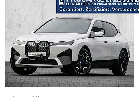BMW iX xDrive50 5 Türen