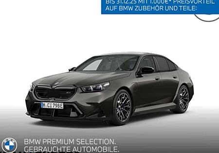 BMW M5 Plug-In Hybrid xDrive A 4 Türen