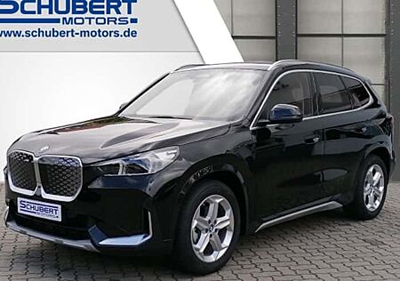 BMW iX1 eDrive20 5 Türen