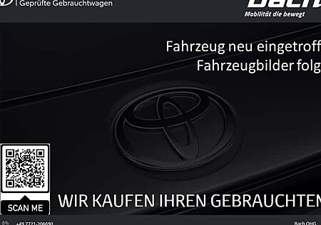 Toyota Yaris Cross 1,5-l-VVT-iE Teamplayer 5 Türen